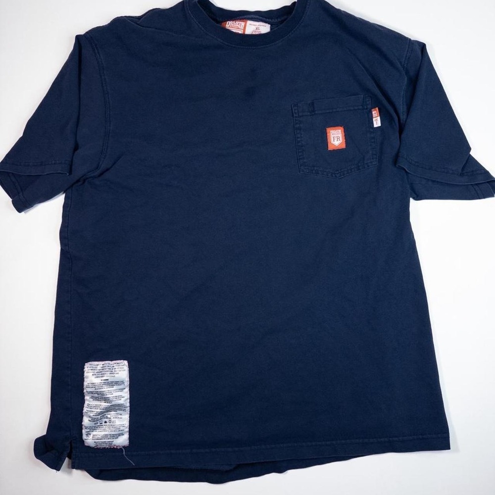 Duluth Navy BlueCotton workwear t-shirt with pocket, flame resistant